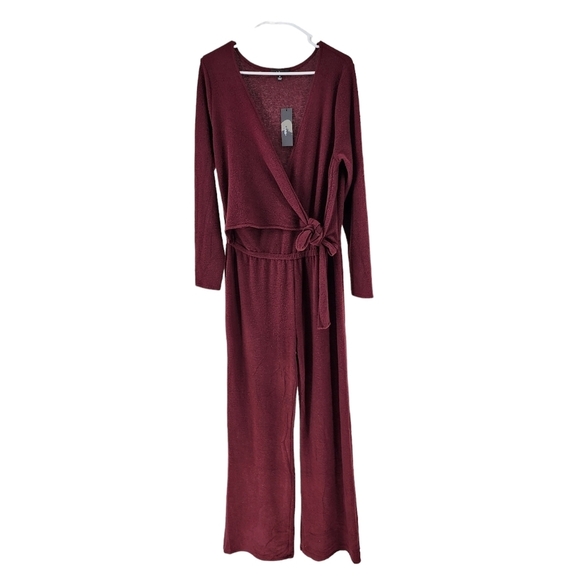 Lulu's Burgundy Long Sleeve Jumpsuit - Picture 1 of 5